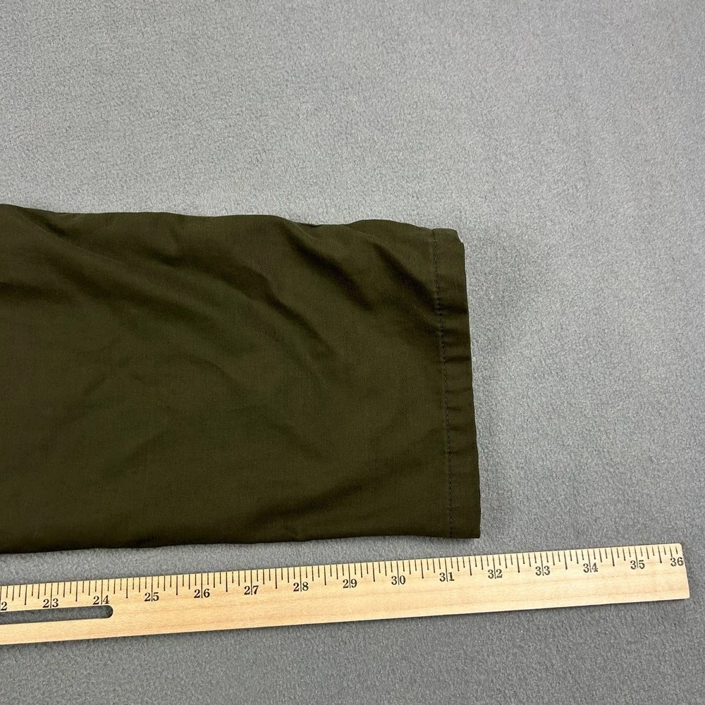 Lululemon Commission Pants Mens Size 34x32 Green Slim Fit Warpstreme Performance